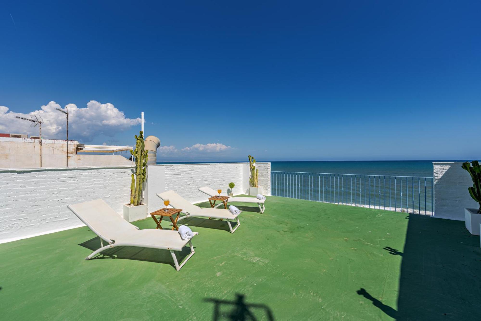 Carihuela - Beach & Sun Torremolinos Esterno foto
